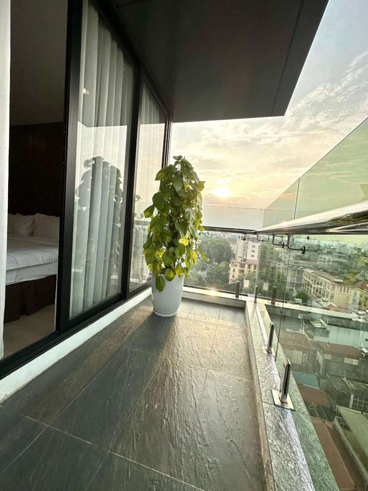 Hnc Premier Hotel & Residences Hanoi Zewnętrze zdjęcie